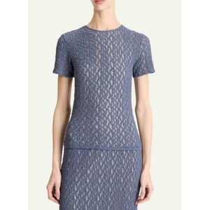 VINCE short-sleeve floral smocked top in mauve thistle